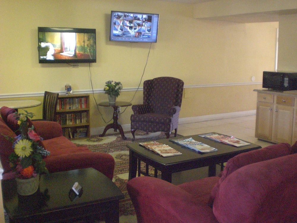 Executive Garden Titusville Hotel エクステリア 写真
